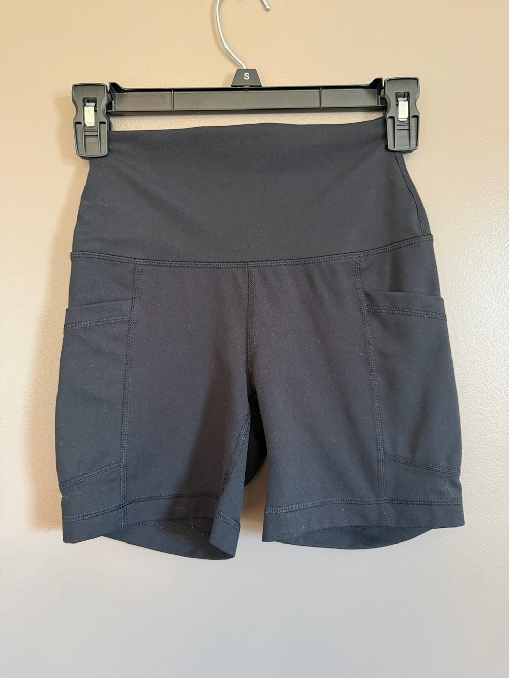 Yogalicious bike shorts in black